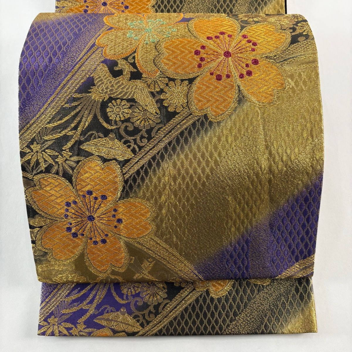 袋帯 秀品 振袖向き 桜 鳳凰 金糸 箔 金色 六通 正絹 【中古】 - メルカリ