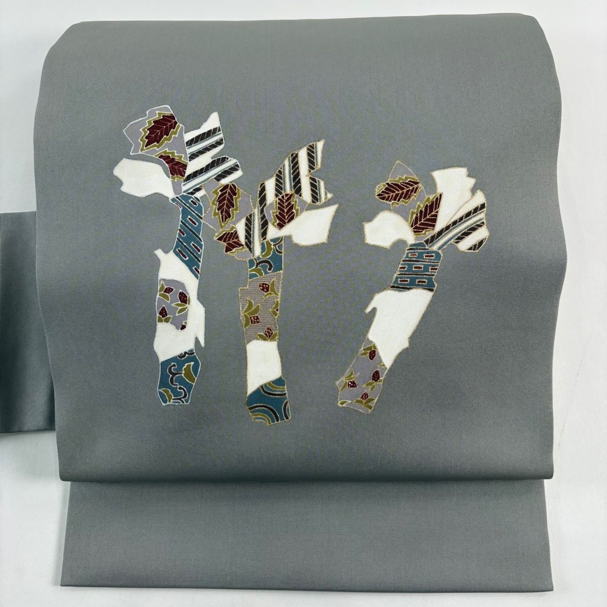 名古屋帯 秀品 山菜 葉柄 金彩 灰色 正絹