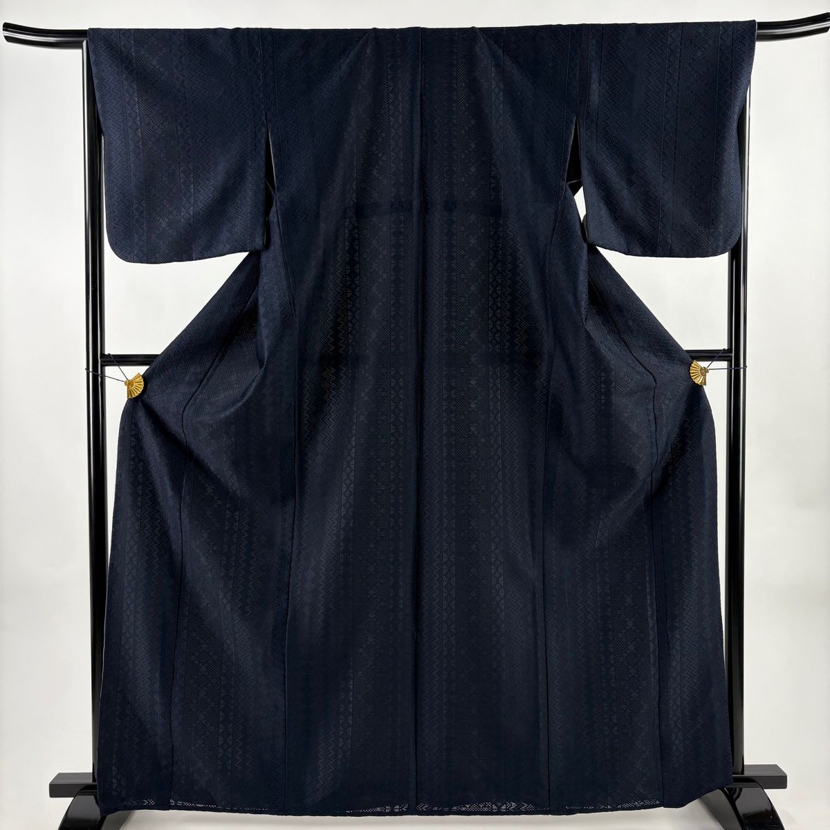 小紋 身丈163.5 cm 裄丈67 M 袷 撫松庵 バチ衿 幾何学模様 濃紺 化繊 秀品