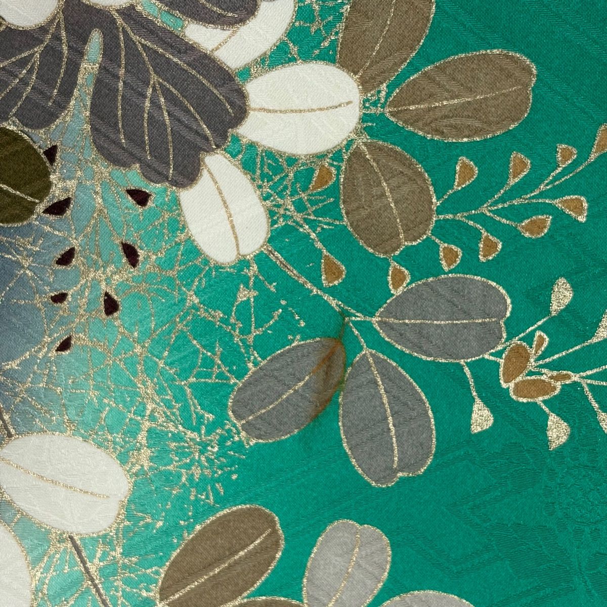 振袖 身丈169cm 裄丈66cm M 袷 蝶 菊 金糸 金彩 緑 正絹 秀品 【中古