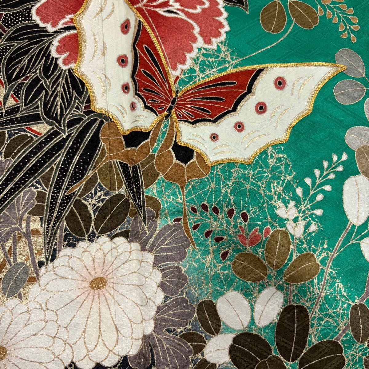 振袖 身丈169cm 裄丈66cm M 袷 蝶 菊 金糸 金彩 緑 正絹 秀品 【中古