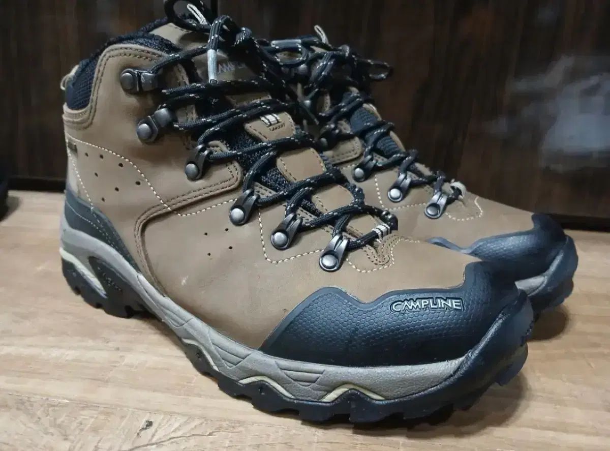 CAMPLINE 登山靴 トゥインギターピック