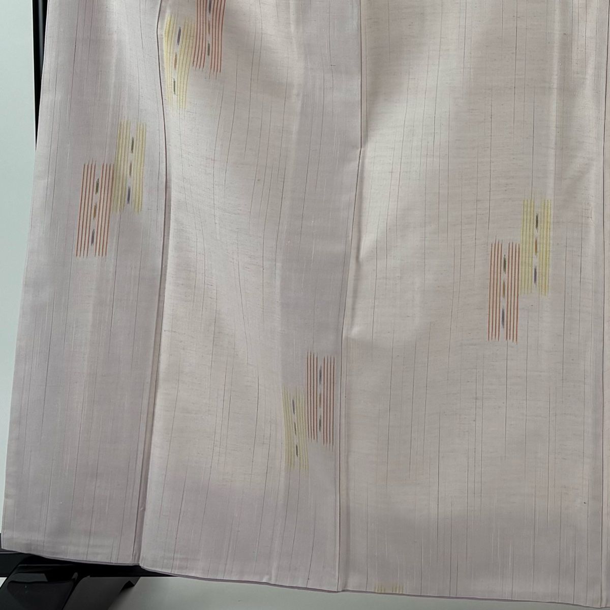 紬 身丈164 5 cm 裄丈65 M 袷 縦縞 幾何学模様 ピンク 正絹 秀品