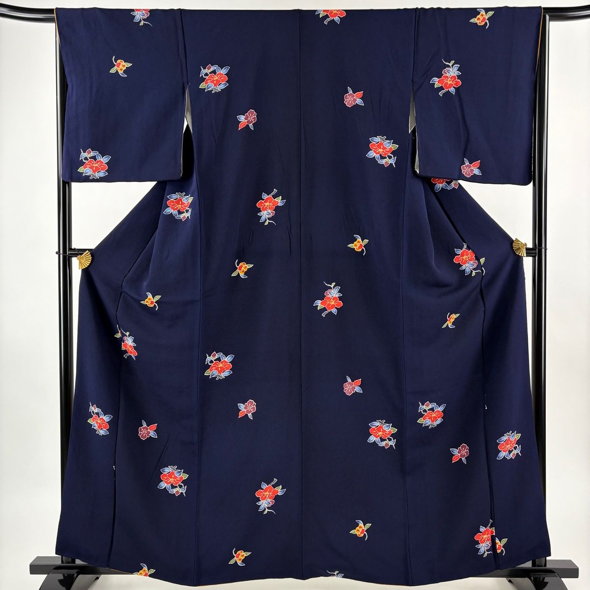 小紋 身丈162cm 裄丈66cm M 袷 椿 桜 縮緬 濃紺 正絹 秀品 【中古