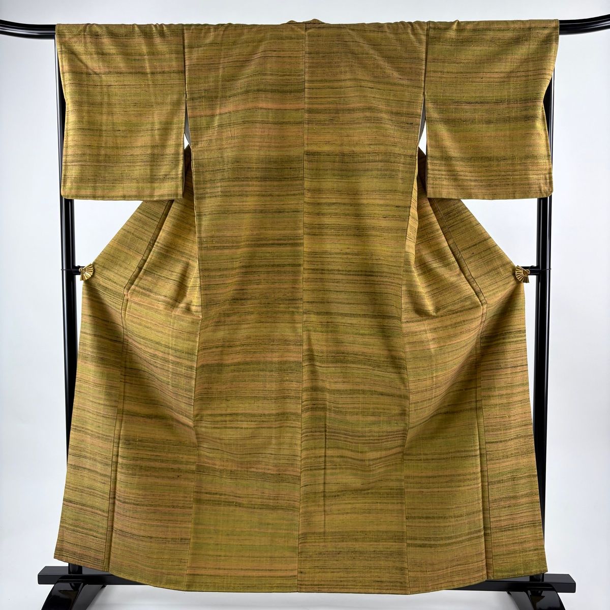 紬 身丈162 cm 裄丈67 M 袷 横縞 鶯色 正絹 秀品