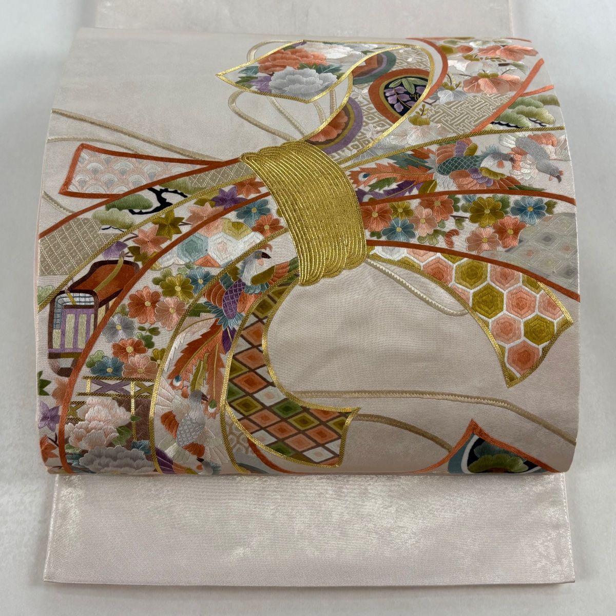 袋帯 名品 束ね熨斗 花鳥 中国刺繍 金糸 薄ピンク お太鼓柄 正絹