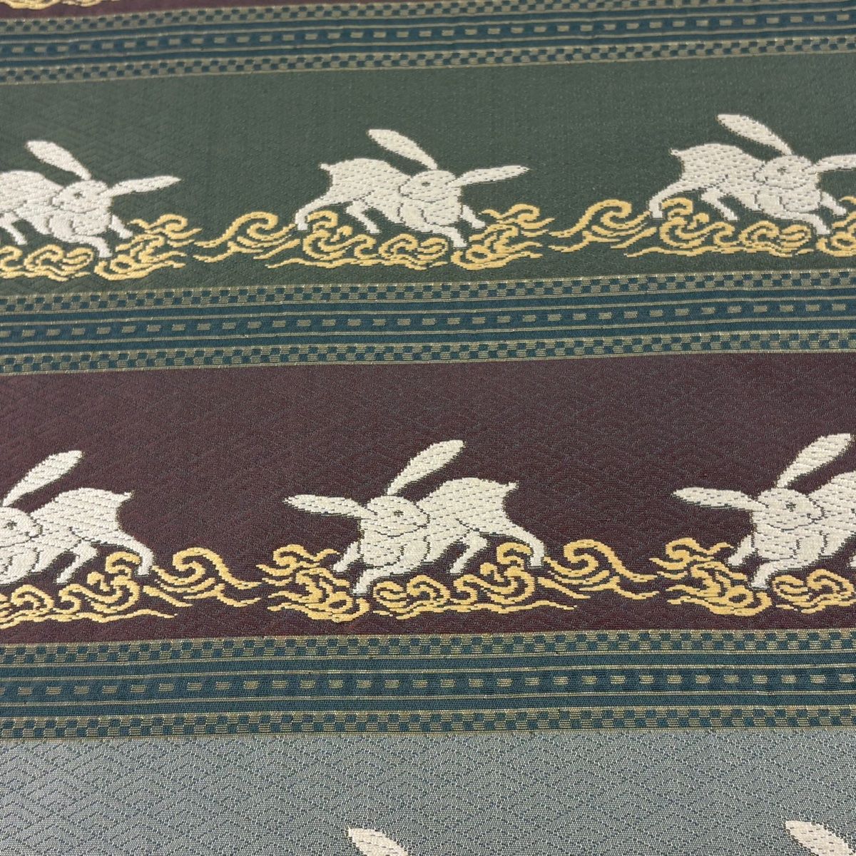 名古屋帯 うさぎ 縞 唐織 箔 灰緑 正絹