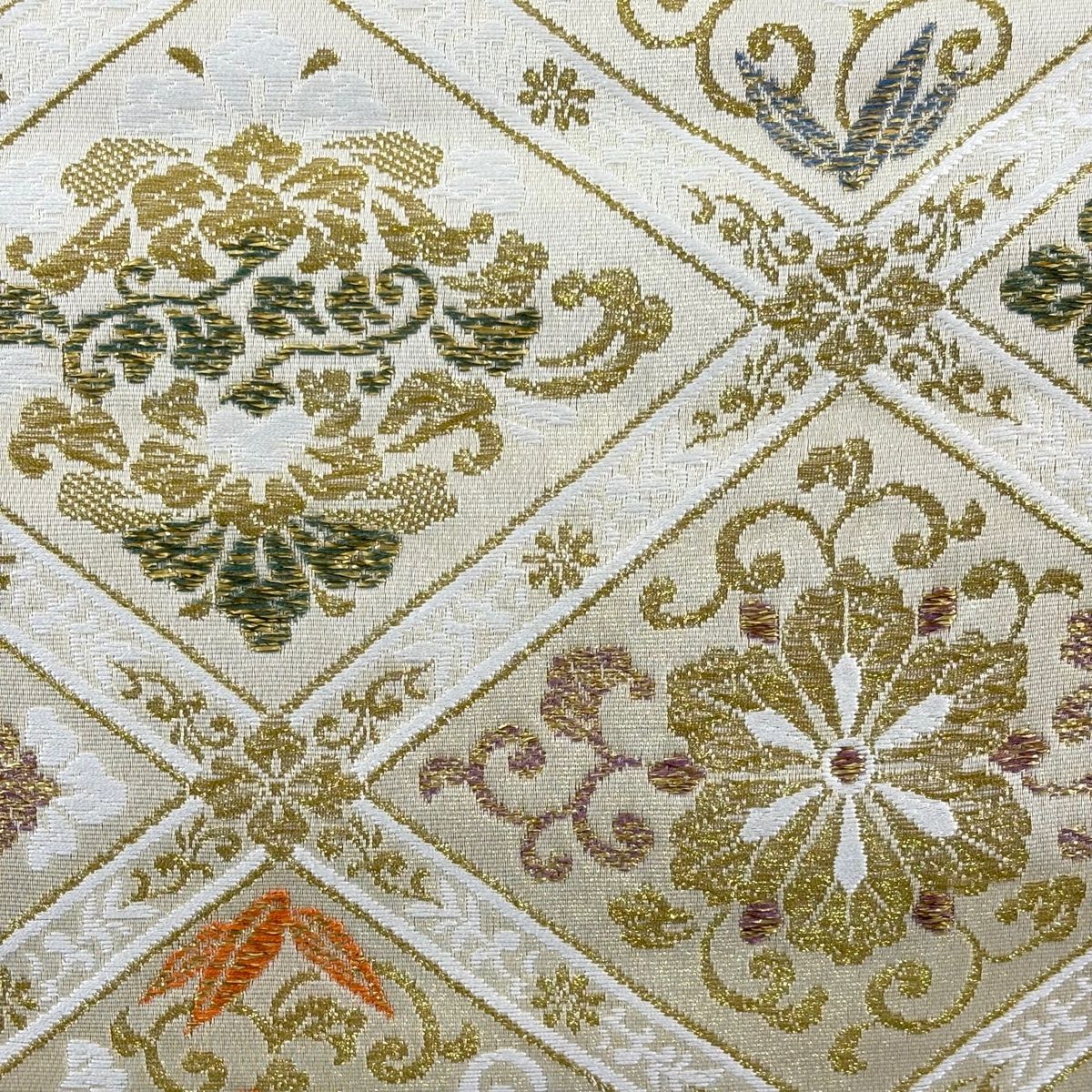 美品】 袋帯 名品 手先二通り 華文 有職文様 唐織 金糸 金色 お太鼓柄