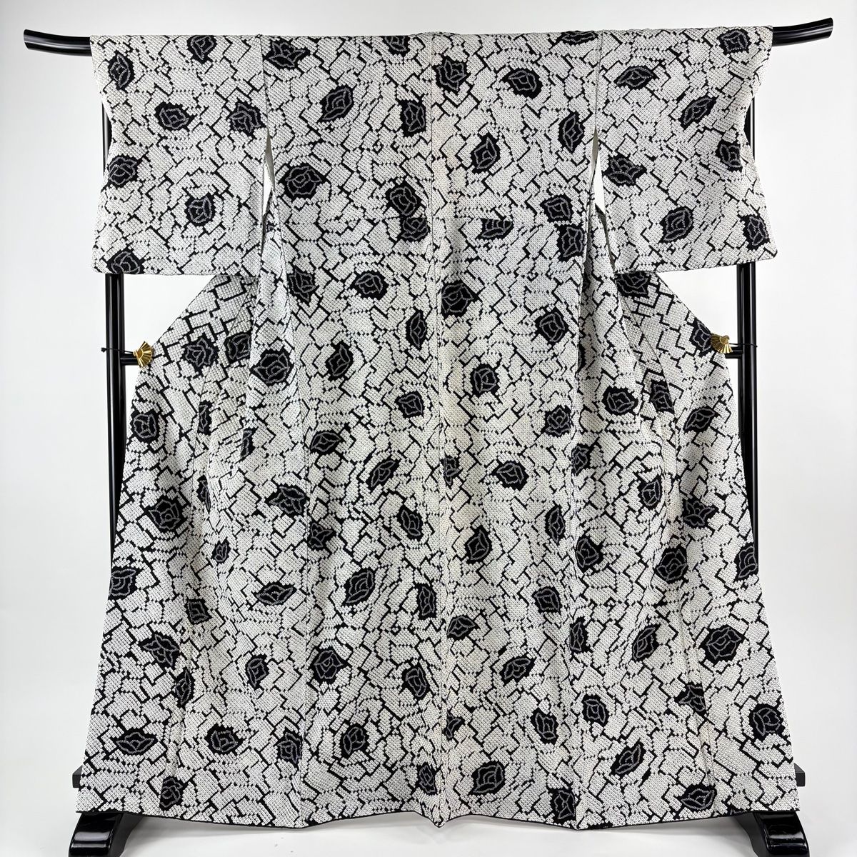 小紋 身丈165 cm 裄丈68 5 L 袷 花 総絞り 灰白 正絹