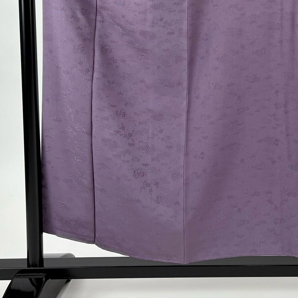 色無地 身丈156.5 cm 裄丈64.5 M 袷 羽田登喜男監修 落款 地紋 紫 正絹 一つ紋