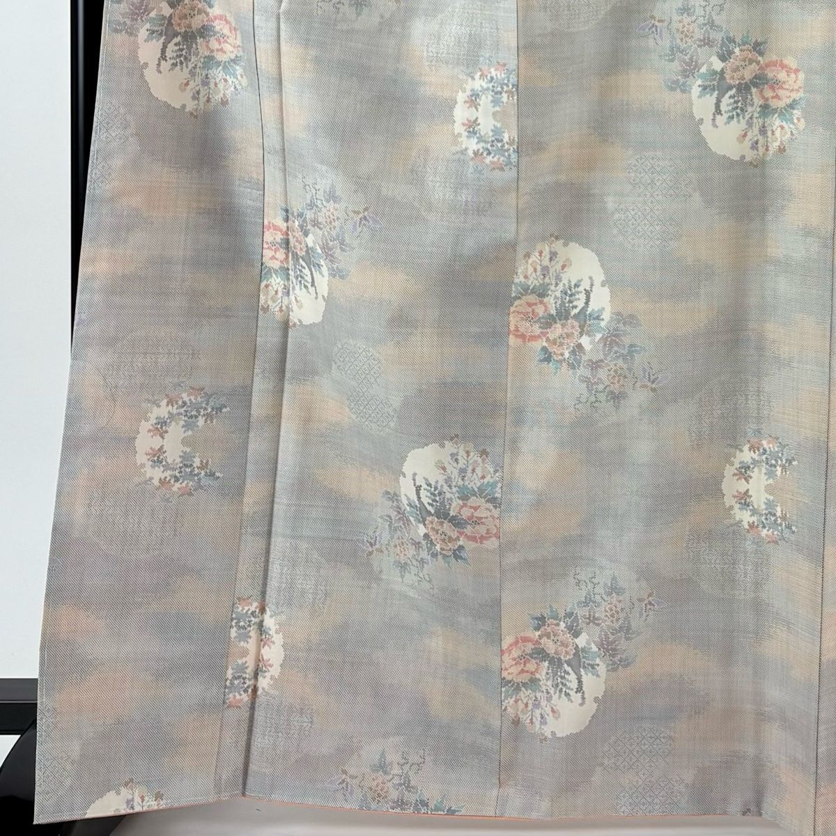 紬 身丈168 cm 裄丈69 L 袷 雪輪 草花 灰茶 正絹