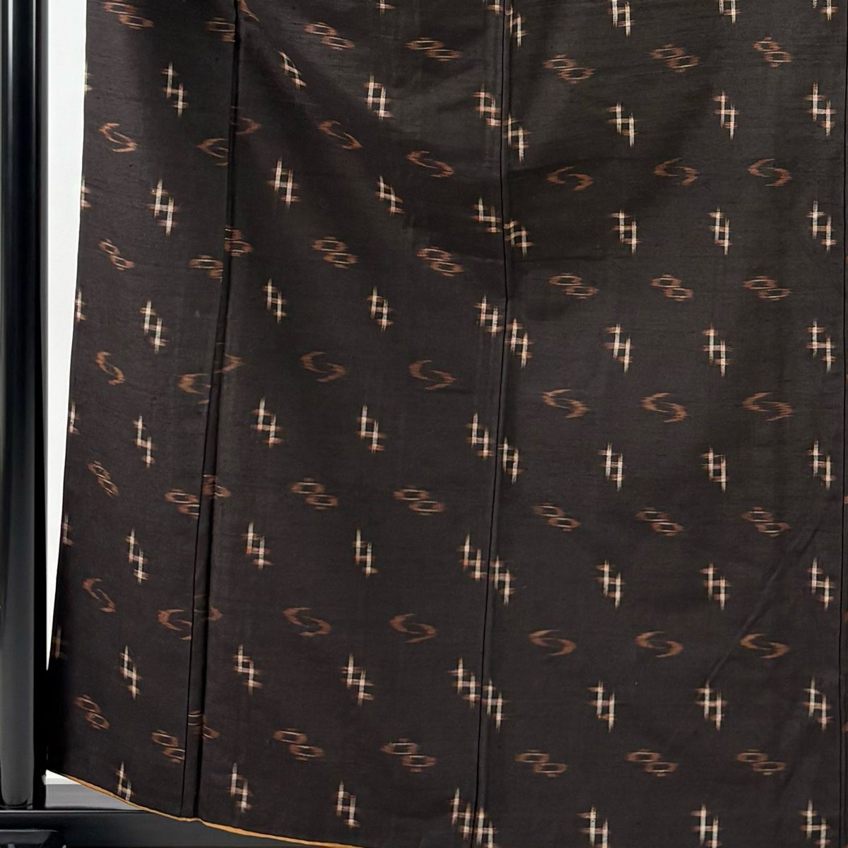 紬 身丈162 cm 裄丈64.5 M 袷 井桁 幾何学 焦茶色 正絹