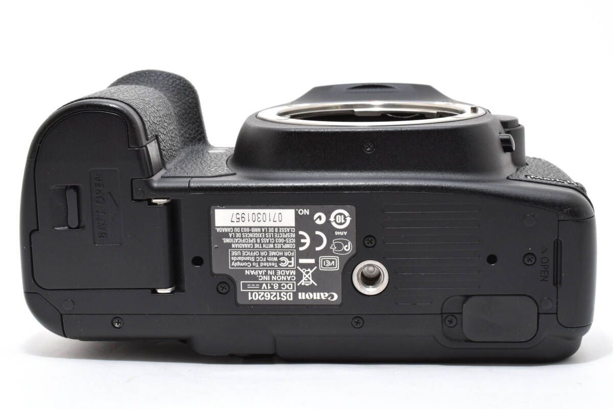 ☆極上品☆キヤノン Canon EOS 5D Mark II ボディ 《ショット回数