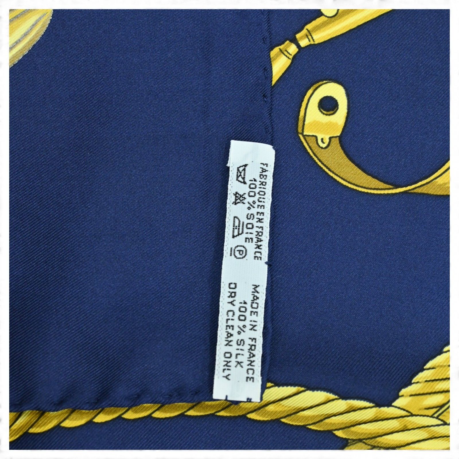 エルメス カレ90 スカーフ LES CAVALIERS D'OR 黄金の騎士 Aランク