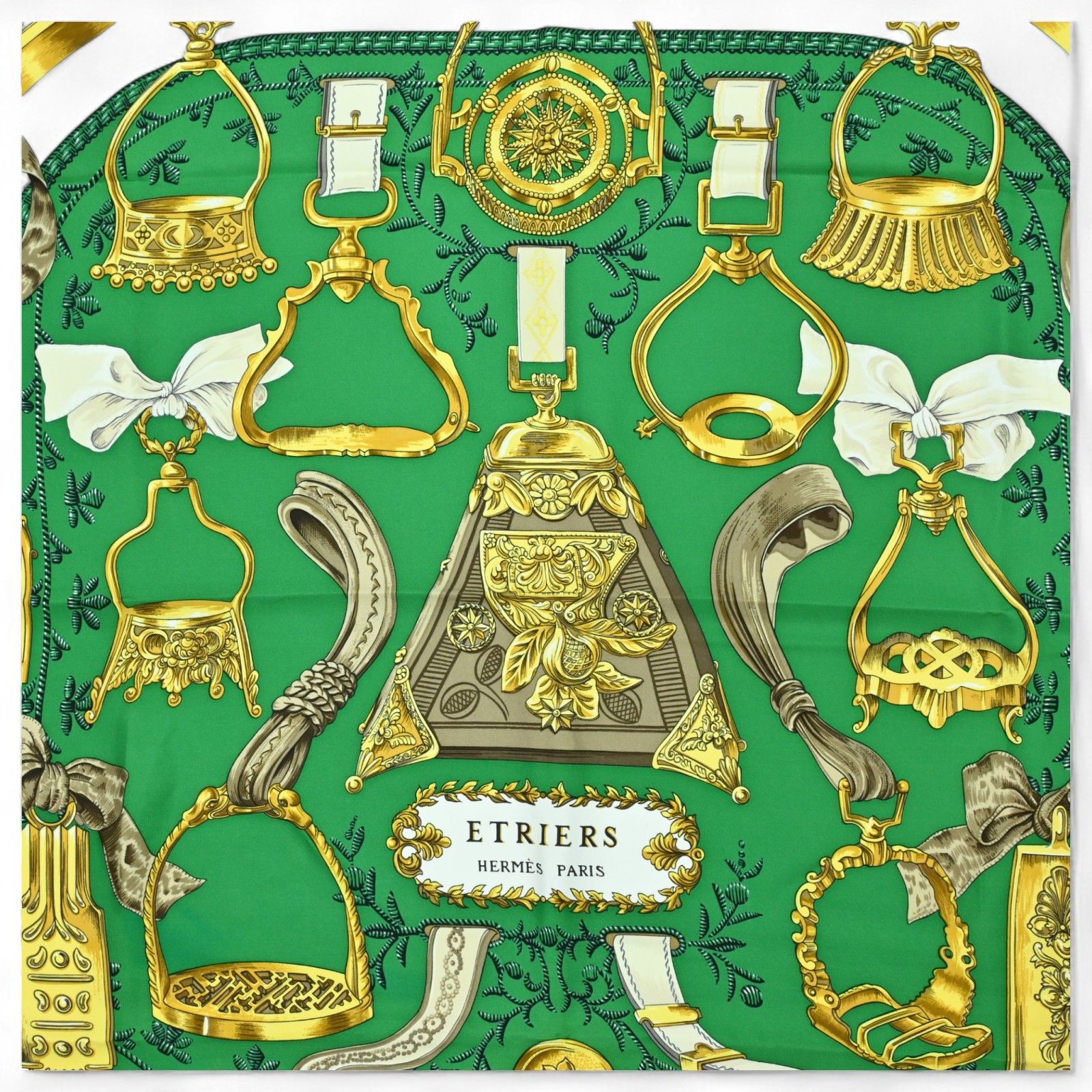 エルメス カレ90 スカーフ ETRIERS 鐙柄 馬具柄 Aランク he6611ss