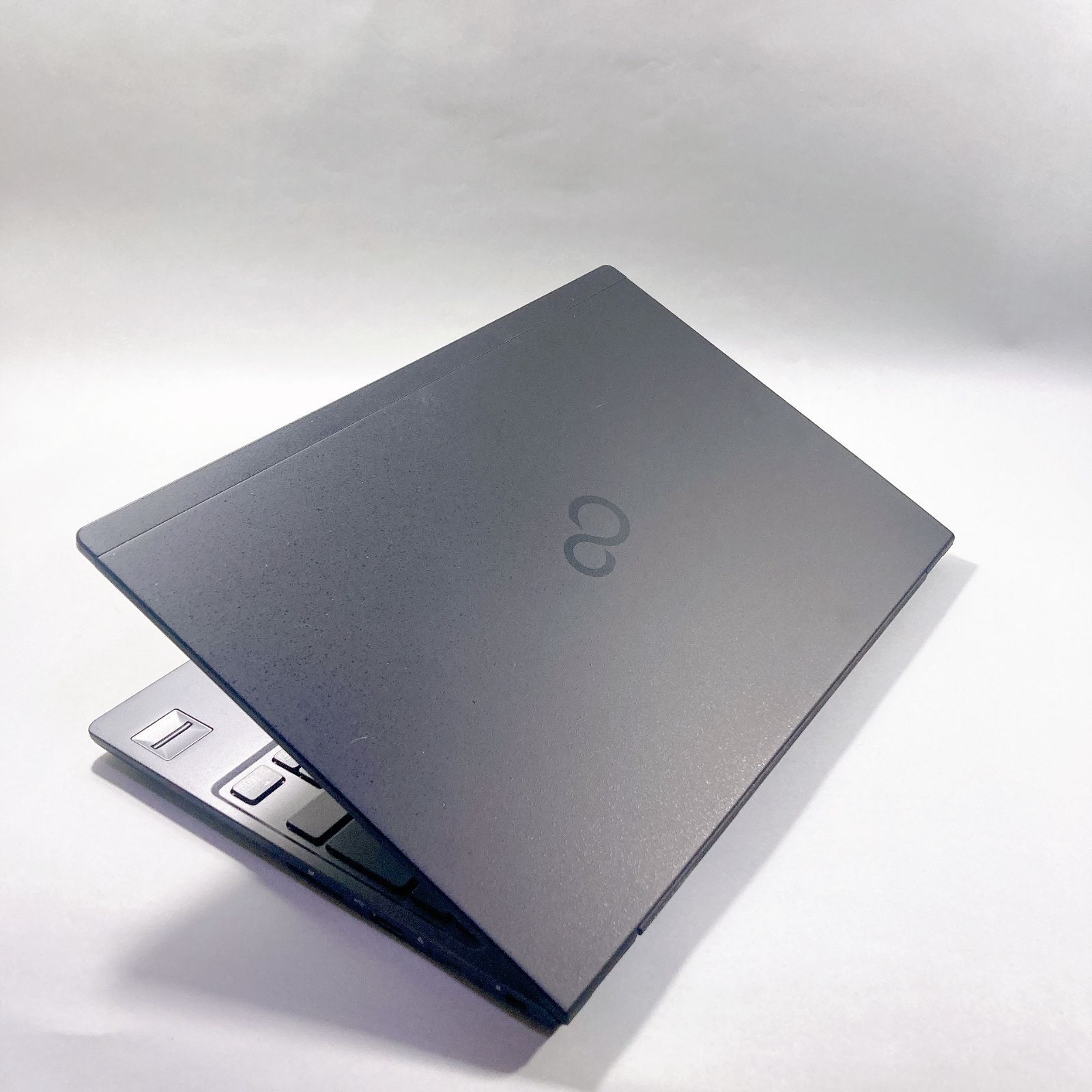 558✨超軽量 /爆速 SSD新品 /Office付/事務作業に快適/Wi-Fi✨すぐ