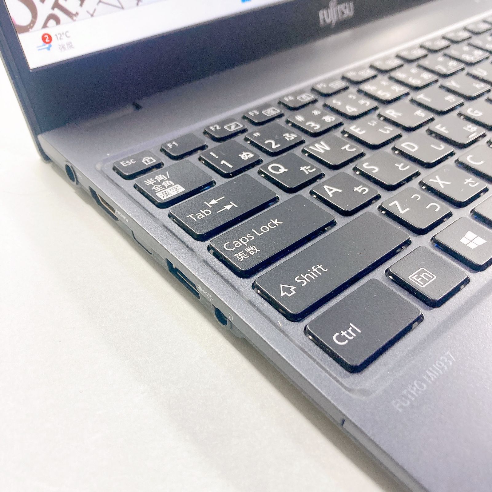 w103✨超軽量 /爆速 SSD新品 /事務作業に最適！✨すぐ使えるノートPC 1