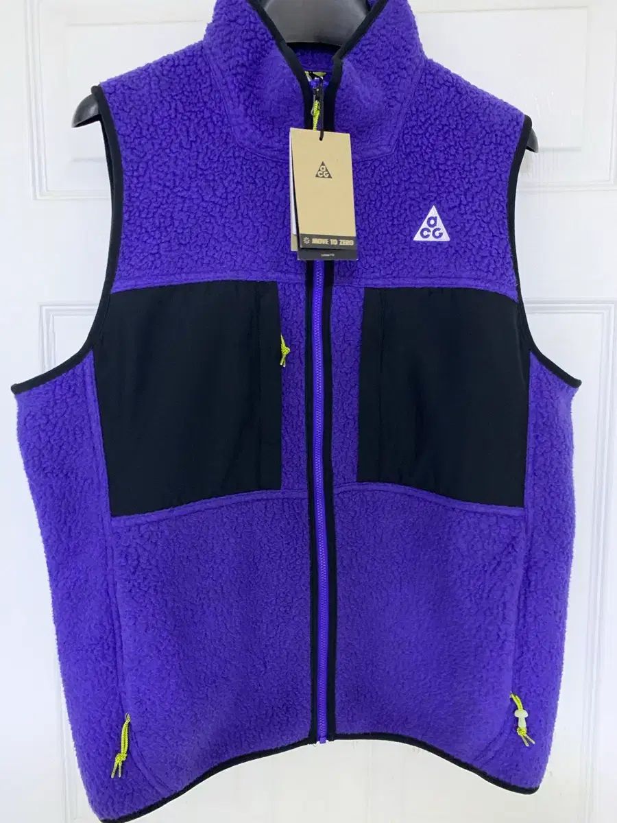 ナイキ ACG フリース ベスト M 新品 - メルカリ