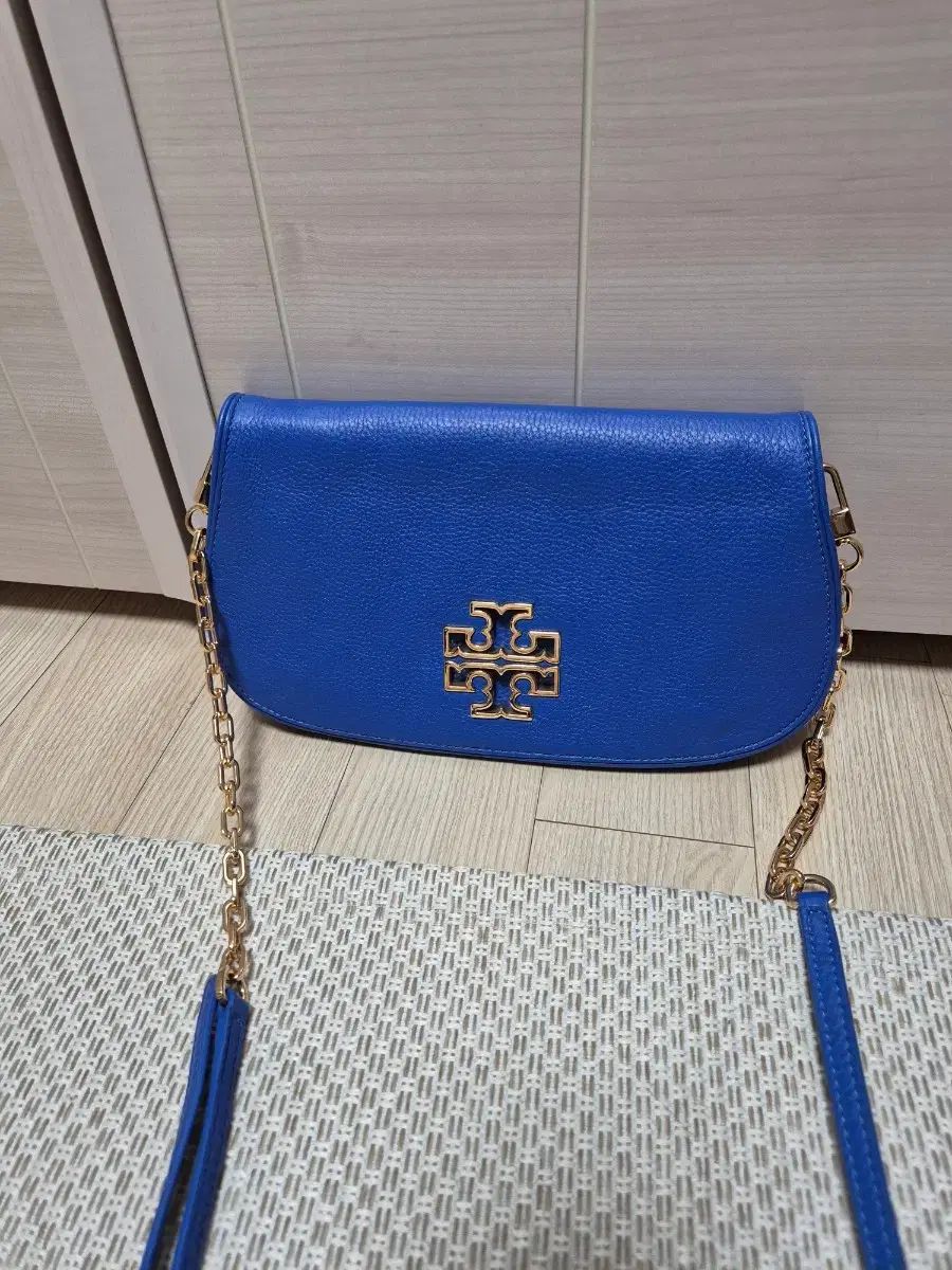 トリーバーチ ブライソン クロス バッグ チェーンバッグ ほぼ