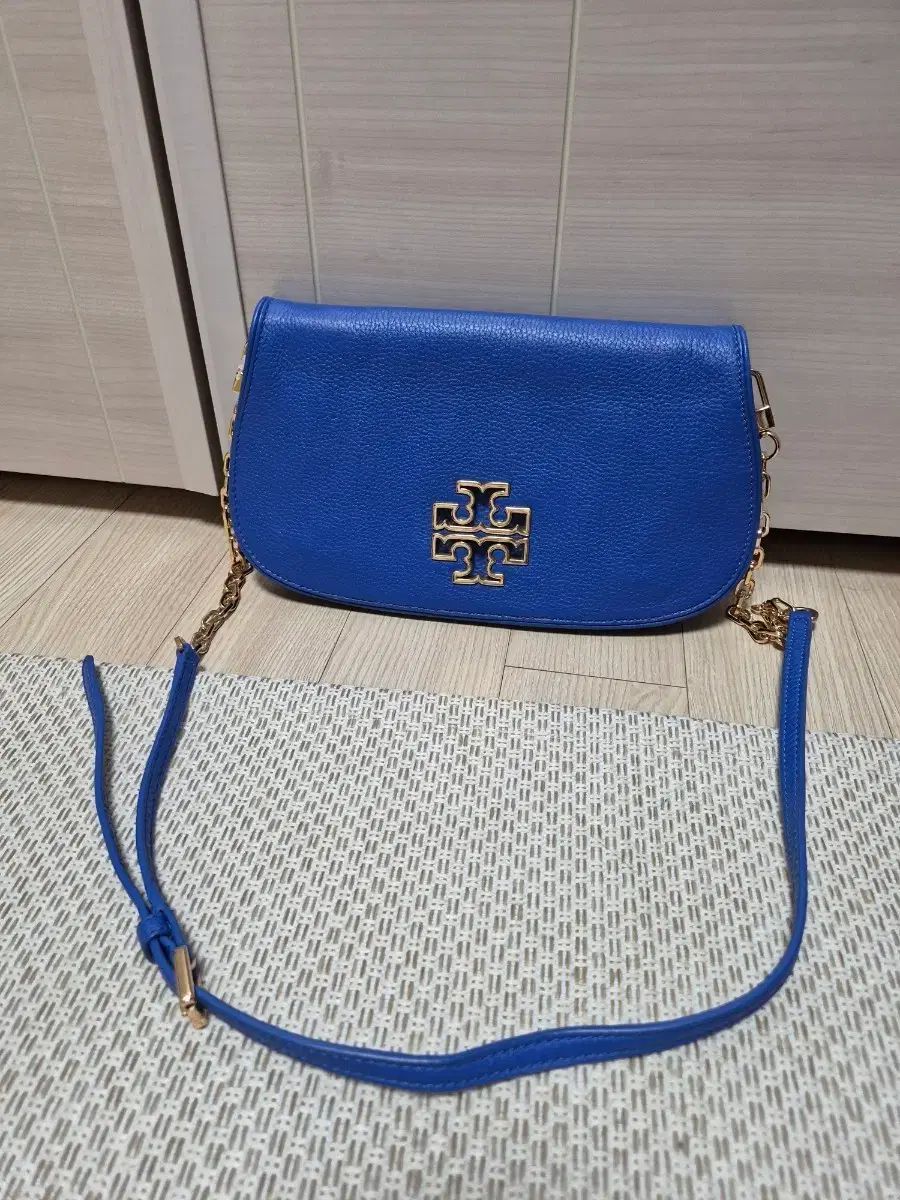 トリーバーチ ブライソン クロス バッグ チェーンバッグ ほぼ