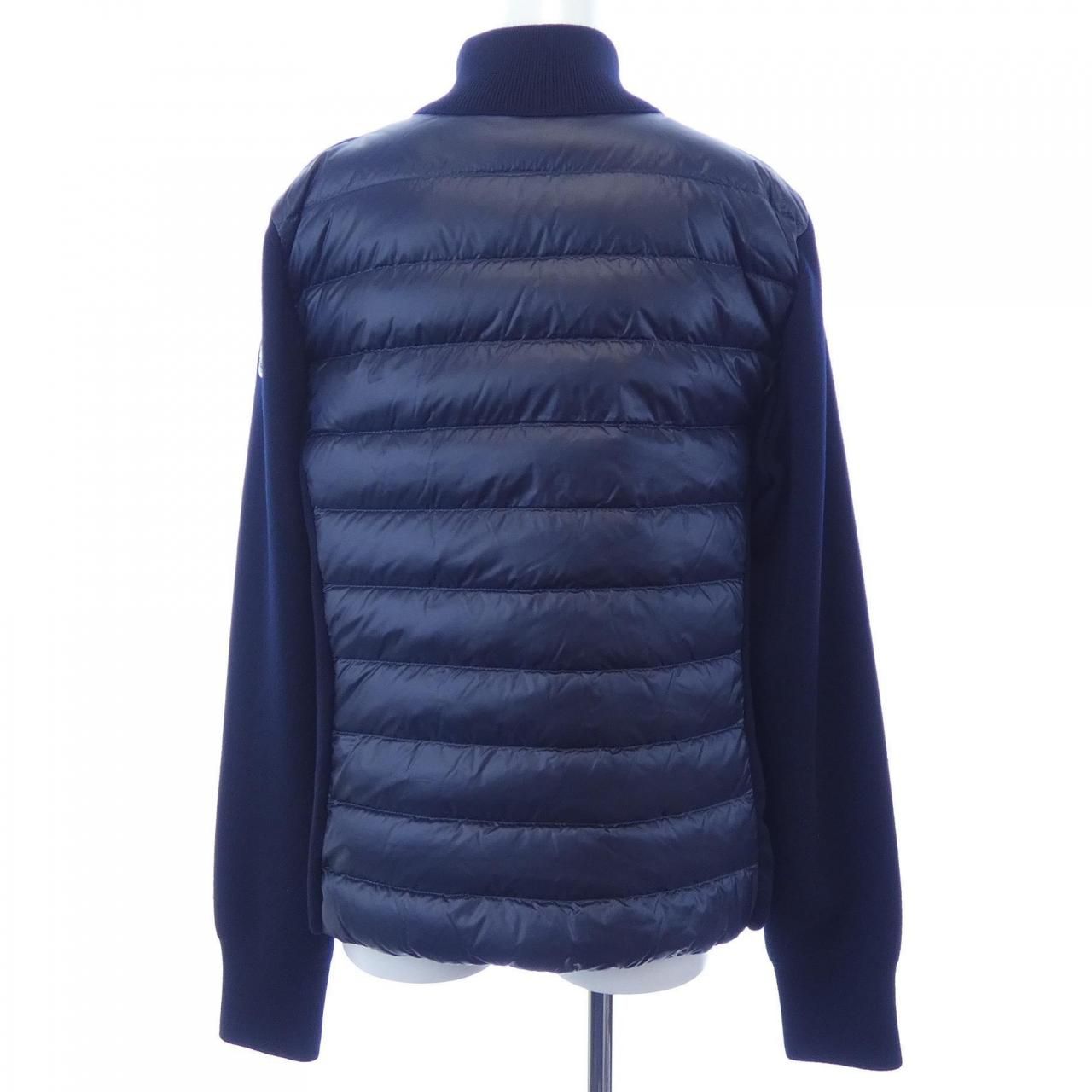 モンクレール MONCLER ダウンジャケット