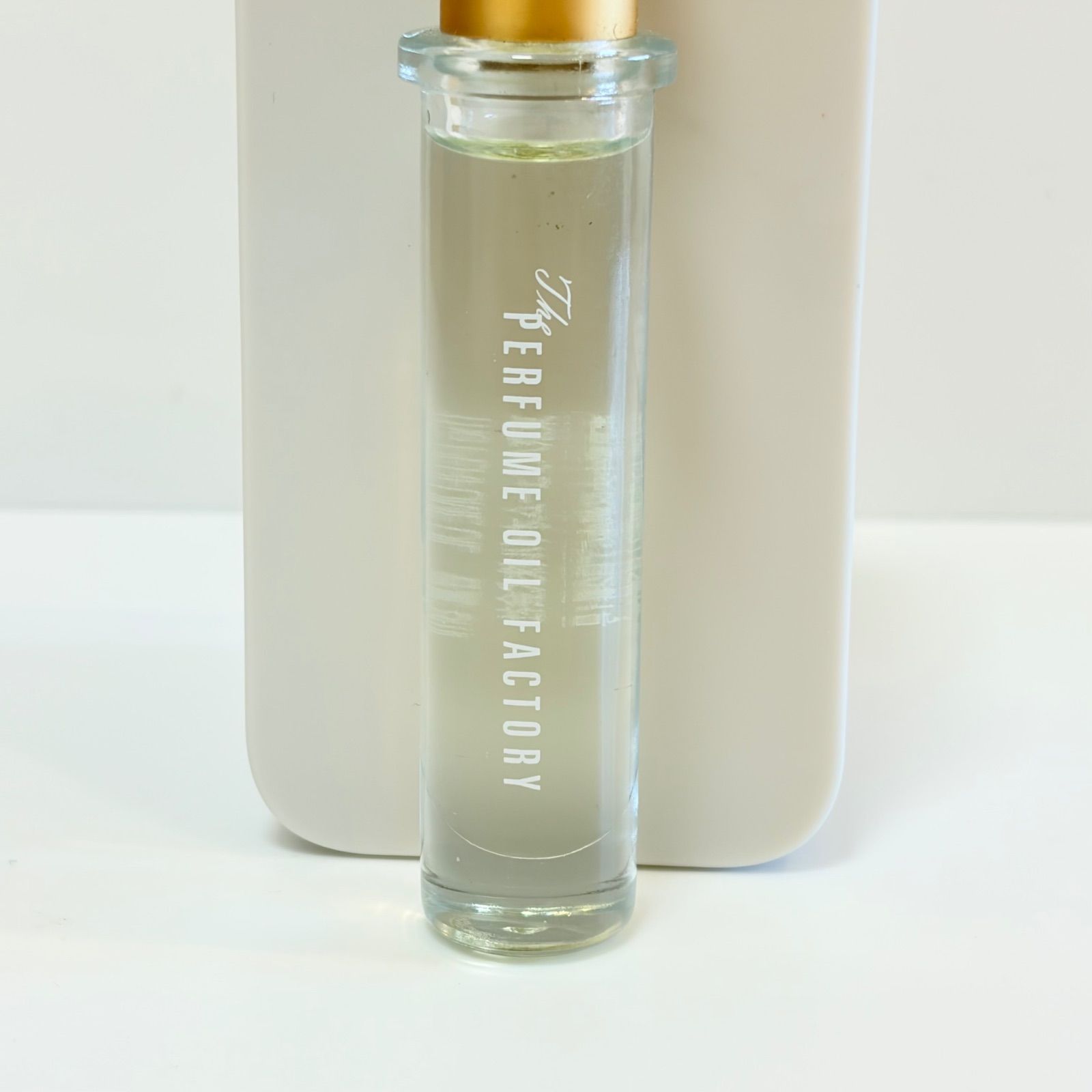 THE PERFUME OIL FACTORY 04 Musk, White grapefruit パフュームオイル