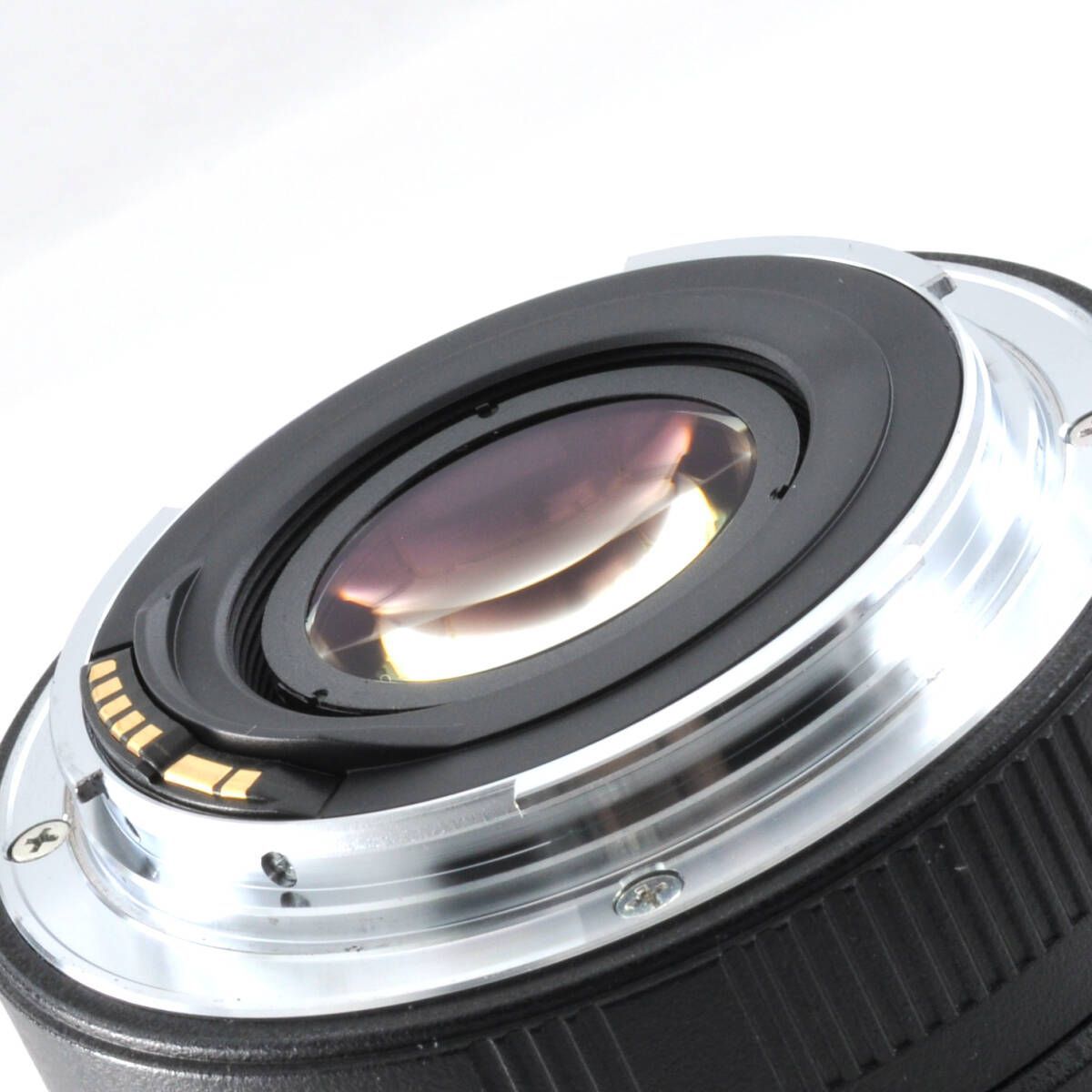 ごく薄っすらとくもり分お値引き価格 【タムロン】Tamron SP AF