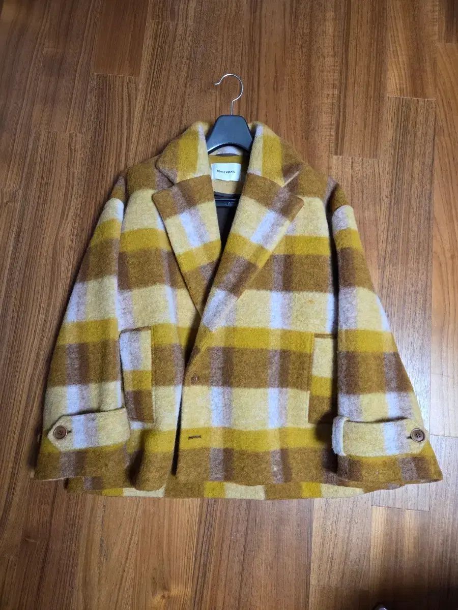 Henrik Vibskov ショート チェック コート