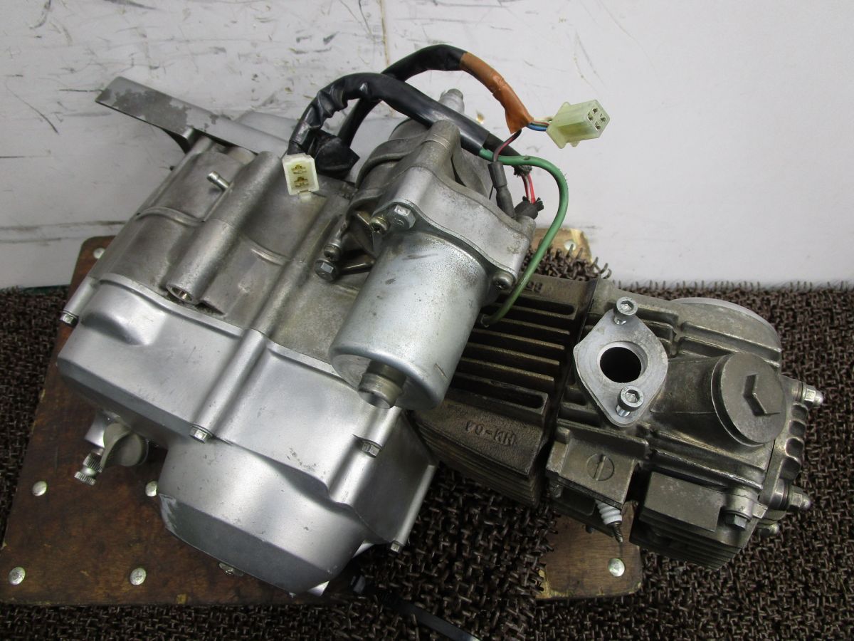 スーパーカブ90 エンジン □A8599！HA02 始動確認済み OH素材に ホンダ