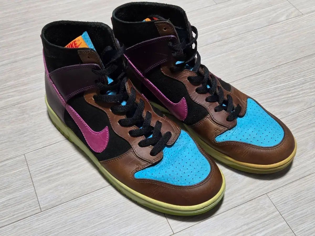 ナイキ ダンク ハイ NL アンディフィーテッド