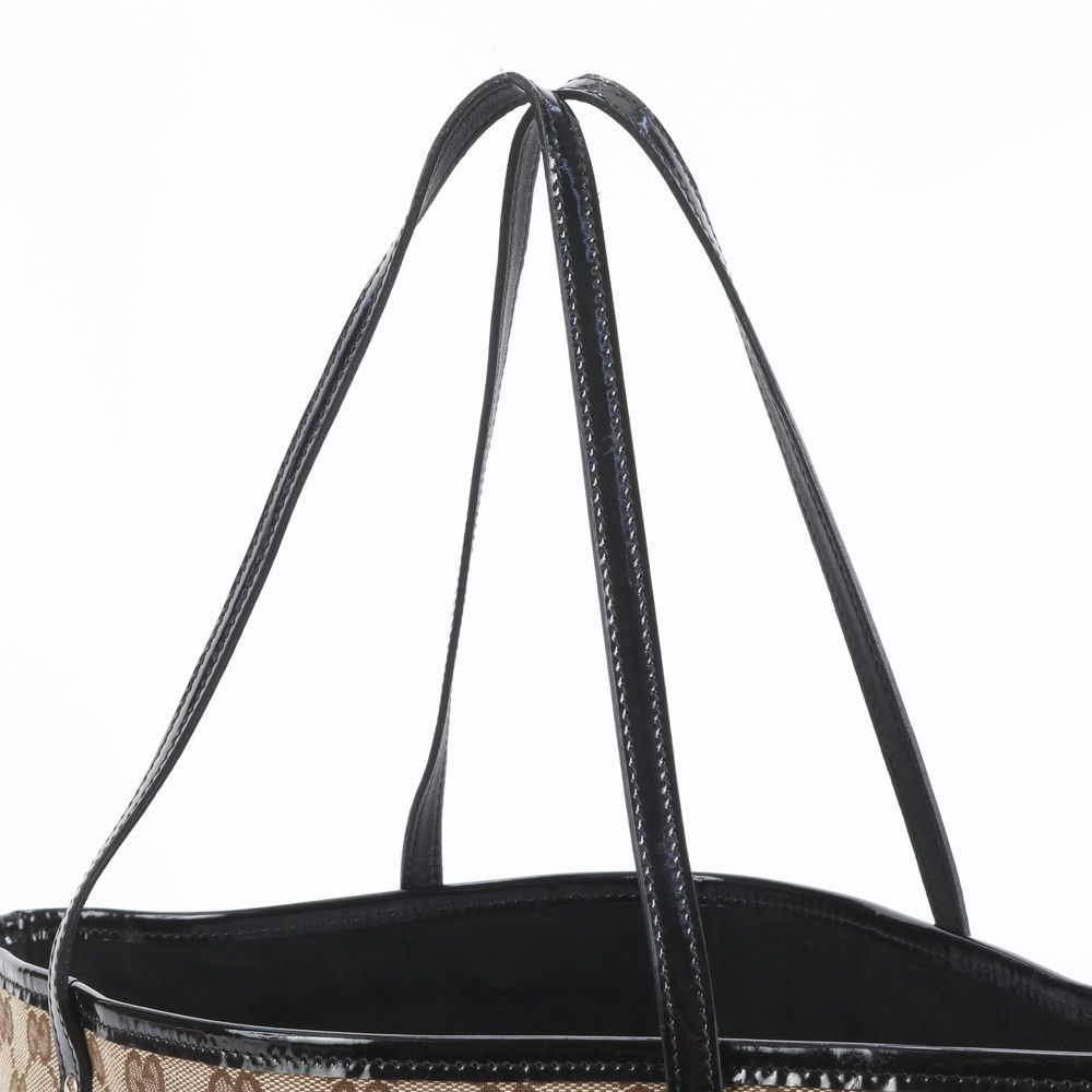 s31 極美品✨ グッチ GGキャンバス レザー アビーライン ブラック トート GUCCI グッチ GGエンボスミディアムトートバッグ 700421 レザー