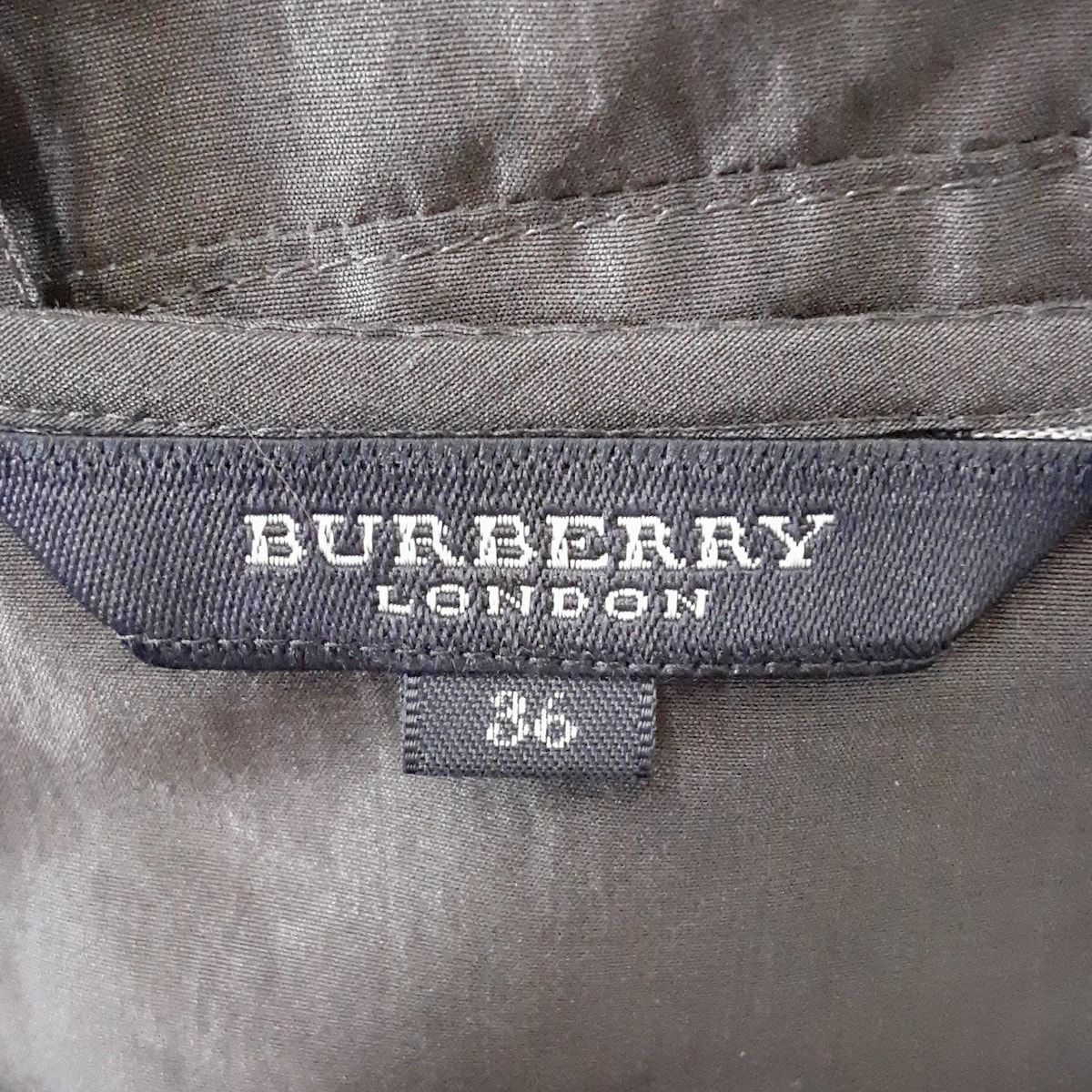 Burberry LONDON(バーバリーロンドン) ワンピース サイズ36 M