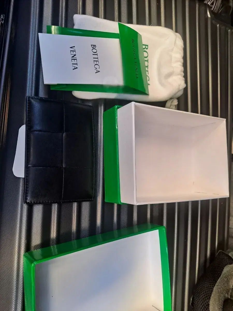 ボッテガ ヴェネタ カードウォレット フルセット