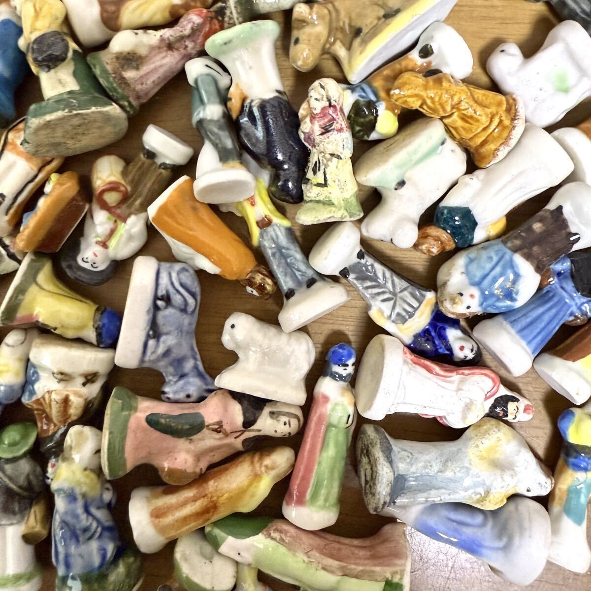 こどもの国　メッセンジャー　9点　おまとめ　フェーブ　ヴィンテージ　フランス E】50個 フェーブ ヴィンテージ まとめて まとめ売り 大量 セット 卸売