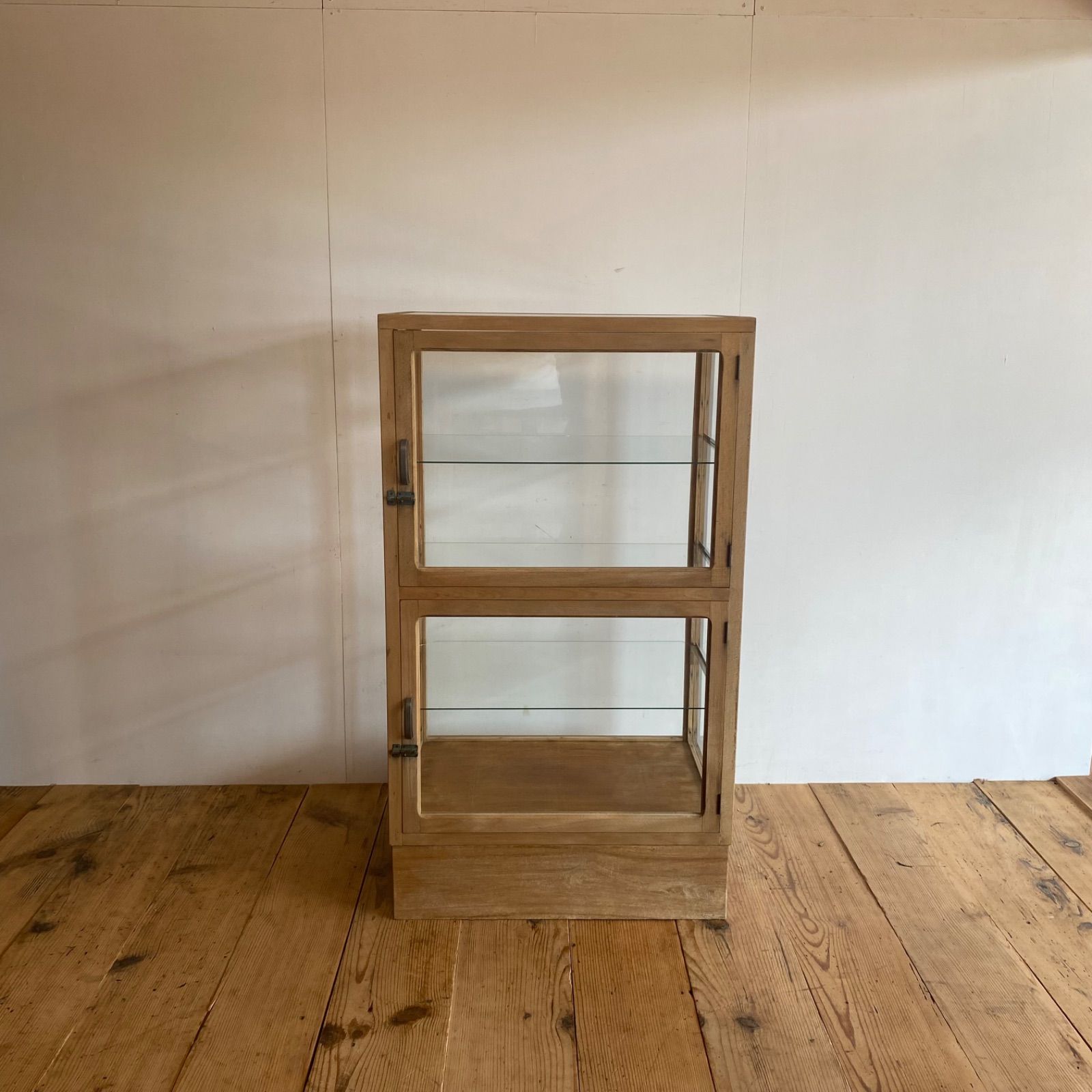アンティーク ガラスケース ショーケース レトロ 飾り棚 y252 - メルカリ