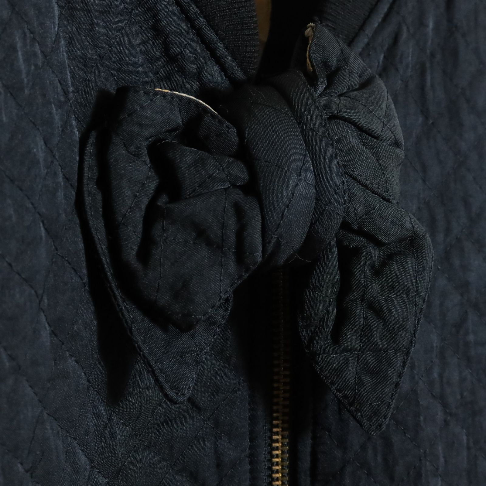 インゲボルグ☆リボンが可愛い♪ キルティング風ボンバージャケット