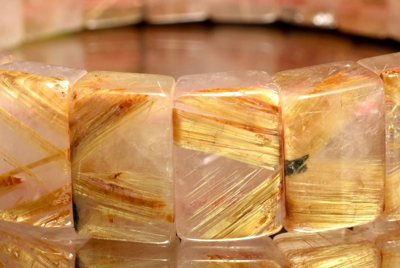 １点物 迫力金針 ゴールドルチルクォーツ 7.5-8 x 12.5 mm バングル パワーストーン 天然石 _MC 1723