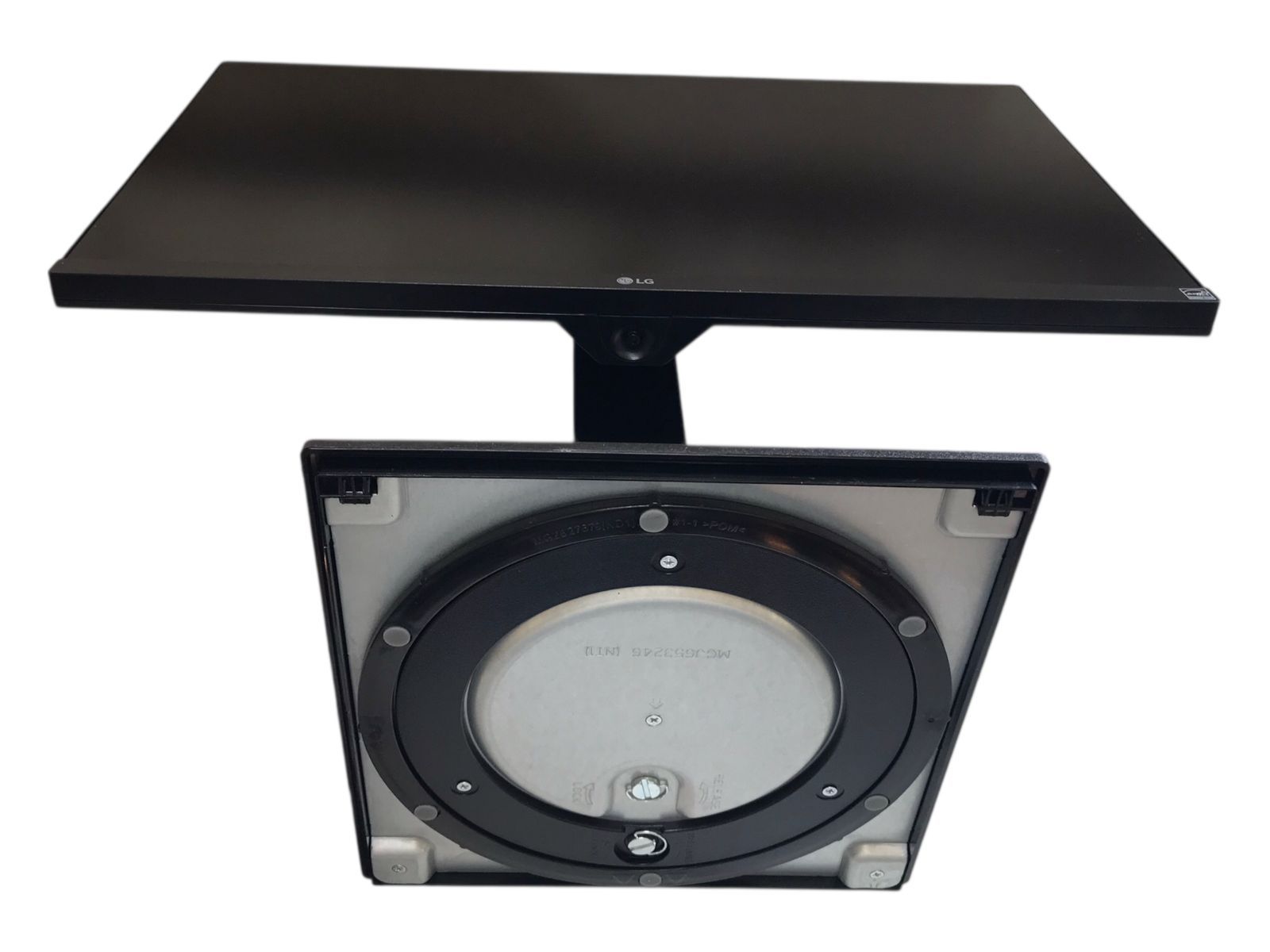 ディスプレイ 23