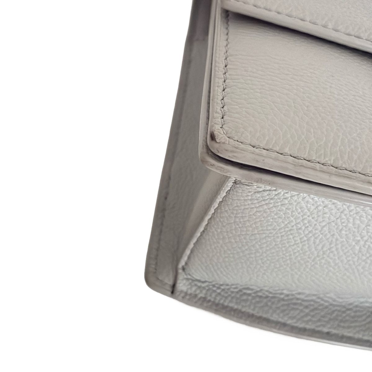 CAFUNE グレー ショルダーバッグ CAFUNE(カフネ) ショルダーバッグ - ライトグレー 斜めがけ レザー