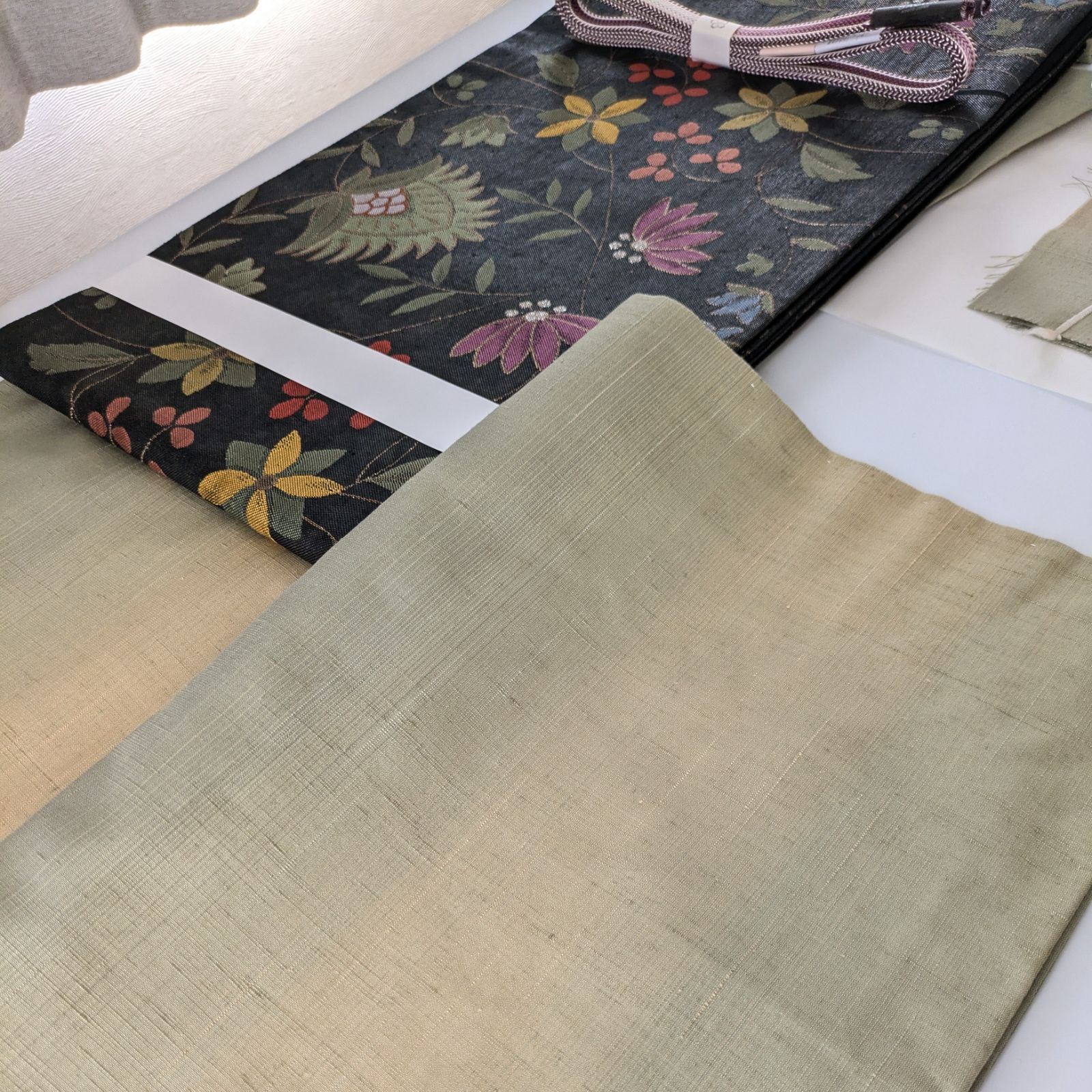 シュトラウス衣正絹勝山織物更紗 洒落袋帯