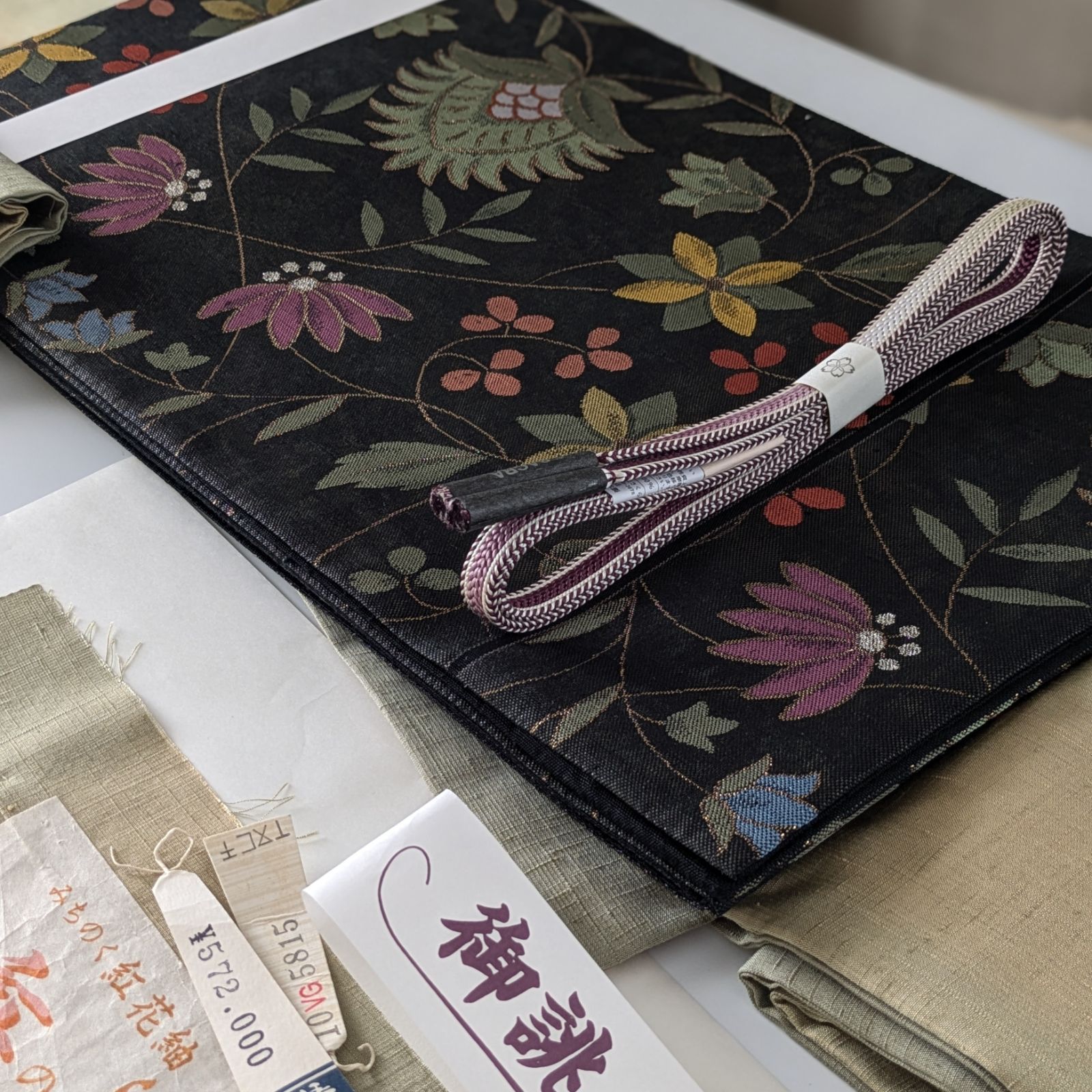 シュトラウス衣正絹勝山織物更紗 洒落袋帯