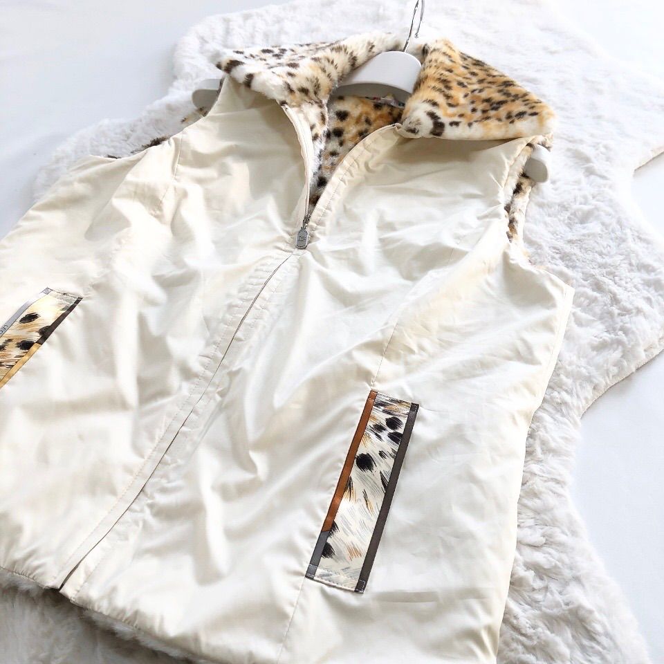 す*ん様 b9 美品 レオナール ジップ ベスト 白/38 ベストセラー 商品スポーツ - す*ん様 b9 美品 レオナール ジップ