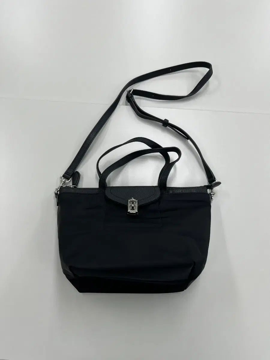 vunque ブラック トートバッグ ショルダーバッグ クロスバッグ バッグ