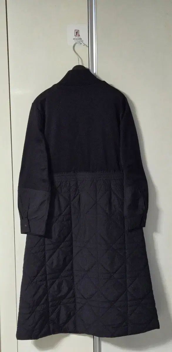 SON JUNG WAN SJ WANI ブラック 弱起毛ONE PIECE 95