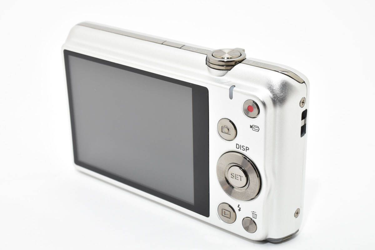 カメラ 極美品・動作良好✨ CASIO EXILIM EX-Z900 ホワイト