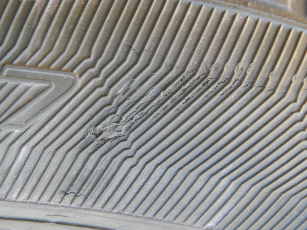  215 55 R 17 グッドイヤー EfficientGrip ECO ラジアルタイヤ 4本SET 製 夏タイヤ 17インチ サマータイヤ ノーマルタイヤ