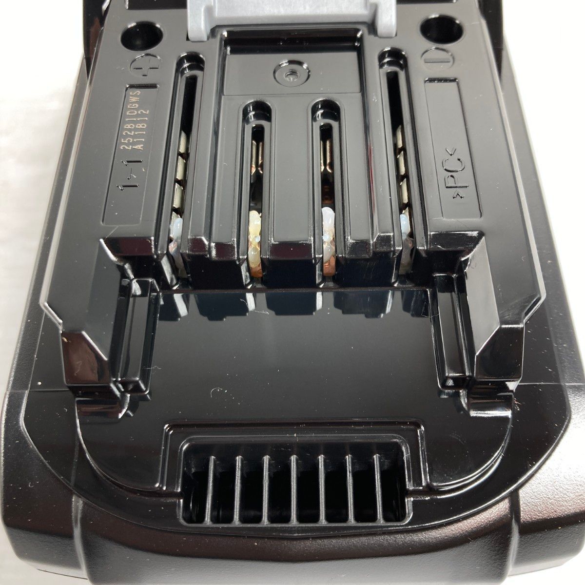 ＊＊MAKITA マキタ 40 v 8.0 Ah リチウムイオンバッテリー PSEマーク有 9 BL 4080 F ブラック