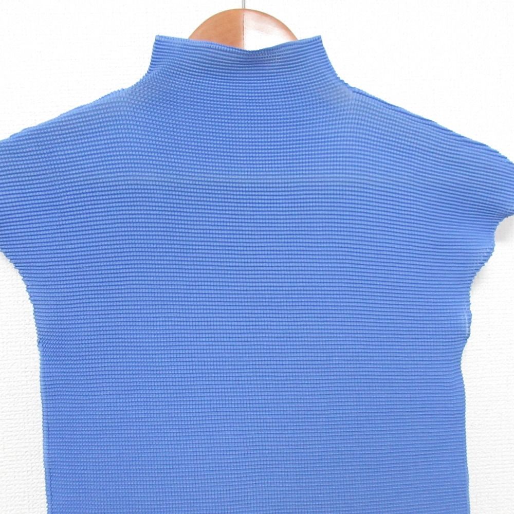 美品 ISSEY MIYAKE me イッセイミヤケ スクエアプリーツ ハイネック