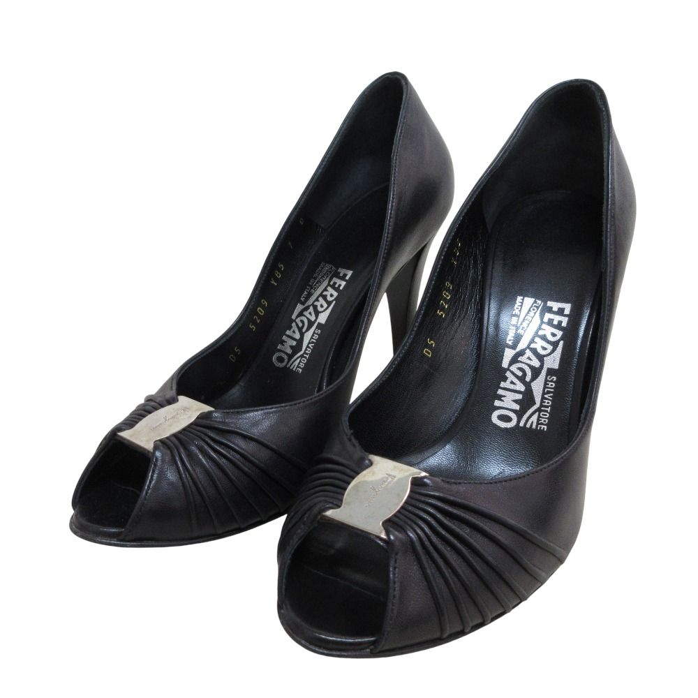 Salvatore Ferragamo サルヴァトーレフェラガモ TABERIA NE 8 cm オープントゥ パンプス サイズ7 24 5 cm相当 ブラック レディース 古着