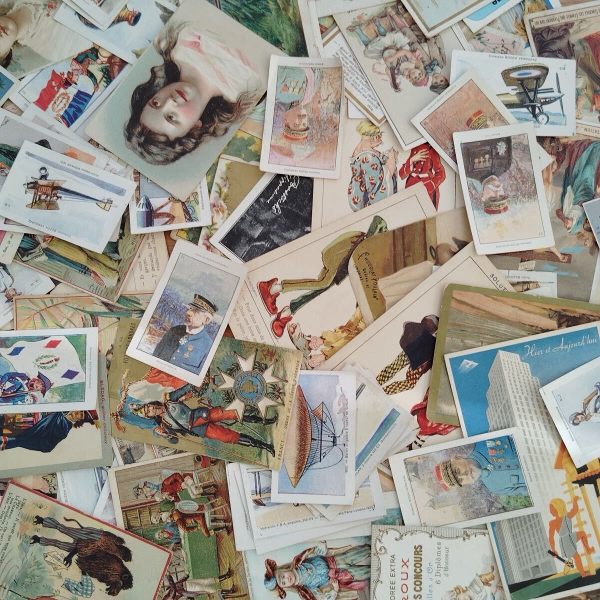 A クロモカード ヴィンテージ まとめて 大量 セット 卸売 店舗 アンティーク クロモス ビンテージ リトグラフ フランス フレンチ 雑貨 印刷物 コレクターズカード 紙物 紙モノ 紙雑貨 レトロ ペーパー おすそ分け